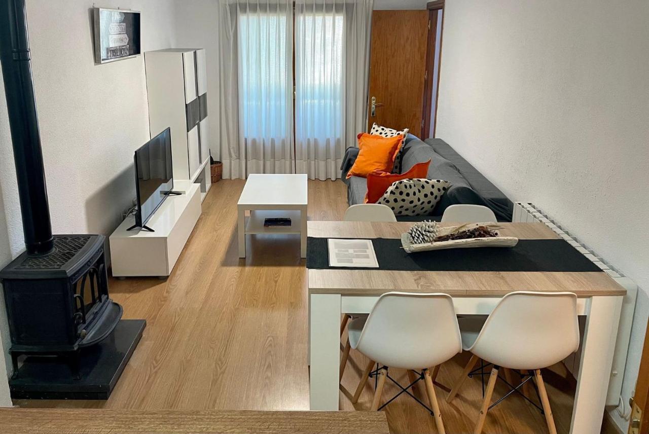 Rincon De Lierde Apartment Villanúa Екстериор снимка